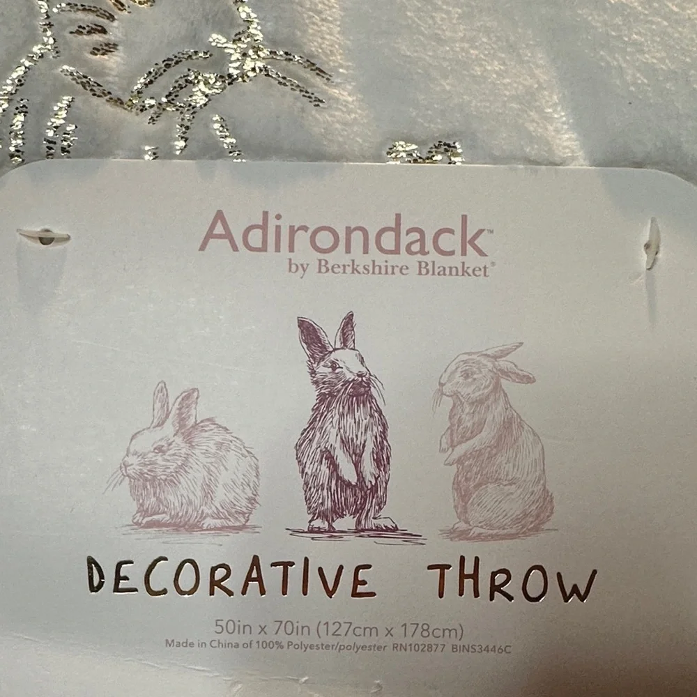 Blanket Cream/White with Metallic Bunny Rabbit Design